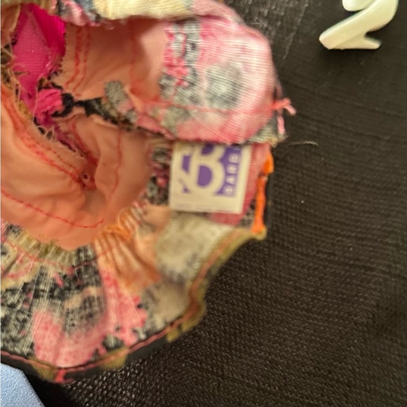 Lot Of Vintage Barbie And Sindy Clothing. Most Have Barbie Tags 13 Pieces - Picture 15 of 15